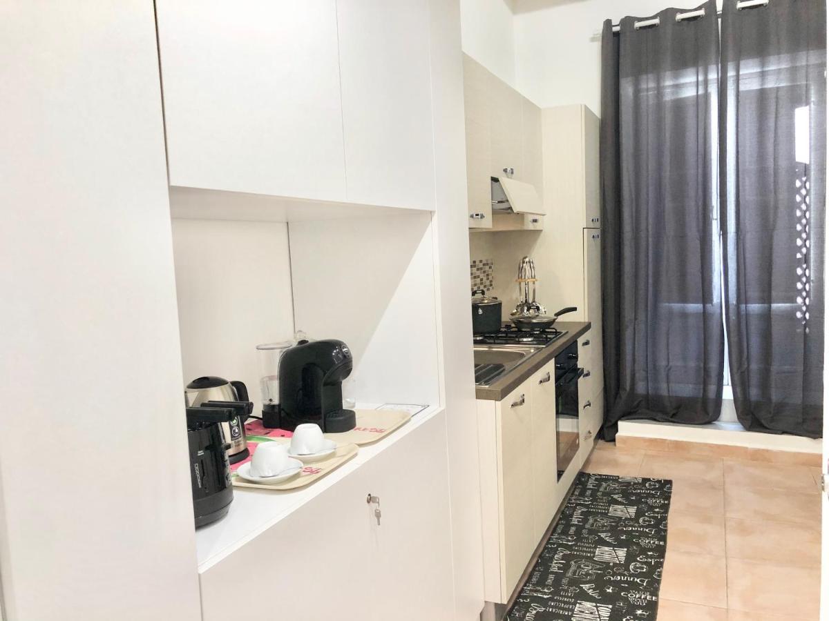 Suite 4 Canti ปาแลร์โม ภายนอก รูปภาพ