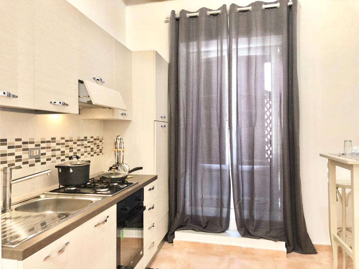 Suite 4 Canti ปาแลร์โม ภายนอก รูปภาพ